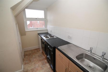 BPC00413 Coldharbour Road, Redland, Bristol, BS6 - Photo 5