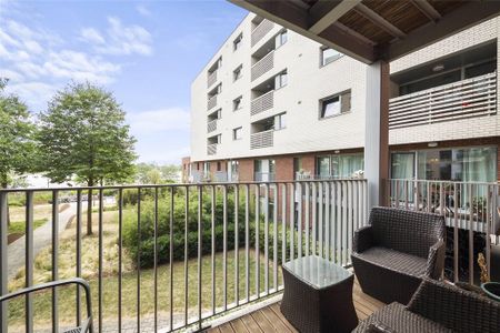 2 Bed Flat, Goodchild Road, N4 - Photo 5