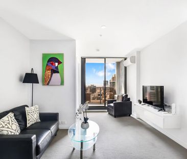 Furnished 1 Bedroom Apartment With Stunning City Views - Photo 3