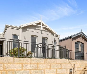 Stylish & Spacious in a Quiet Hammond Park Pocket - Photo 6