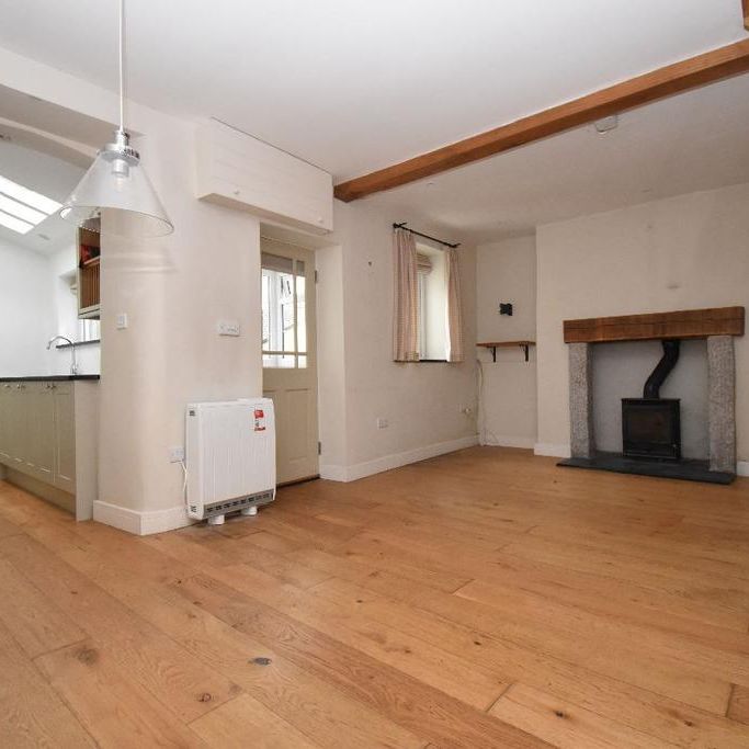 1 bedroom semi-detached house to rent - Photo 1