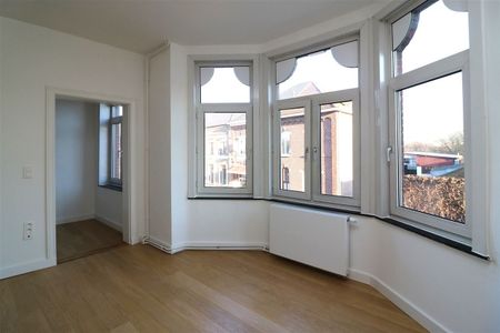 Vernieuwde, karatervolle woning met 4 slpk nabij station - Foto 5