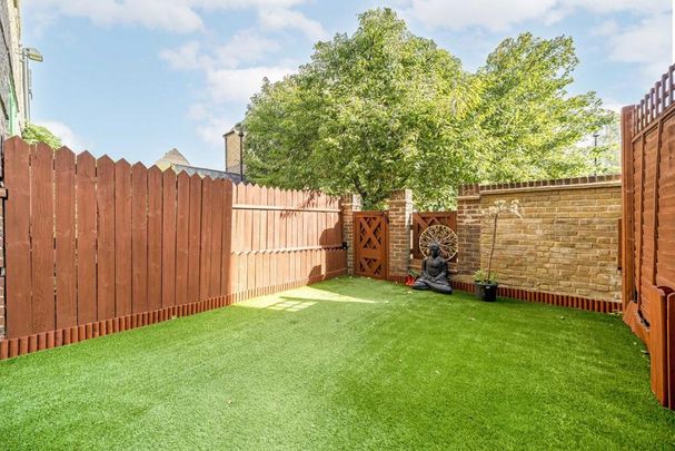 5 bedroom house to rent - Photo 1