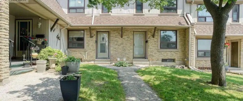 13 - 280 THALER AVENUE — 2 Bedroom - Photo 1