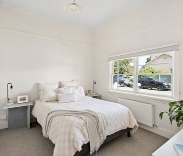 4 Crawford Street, Newport VIC 3015 - House For Rent | Domain - Photo 5