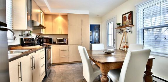 Beau grand 4 1/2 Vieux Longueuil - Photo 2