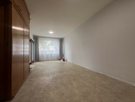 Low-Maintenance Living in Everard Park - Photo 4