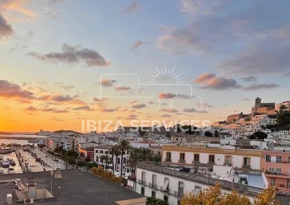 Temporal rental sea front apartment in Ibiza port