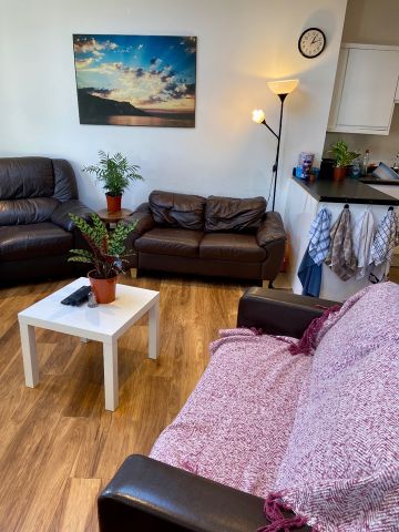 6 Bed Terraced House, Tennyson Road, SO17 - Photo 2