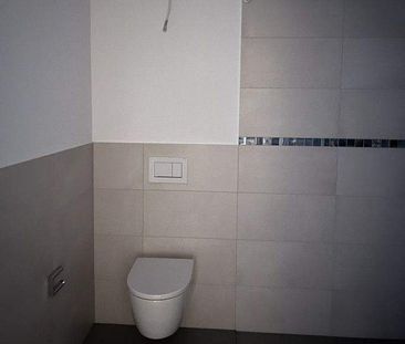 ERSTBEZUG! Moderne Neubauwohnung mit Balkon, EBK und Fußbodenheizun... - Photo 3