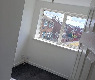 Modern 3 Bedroom Semi to Rent in Pontefract - Photo 1