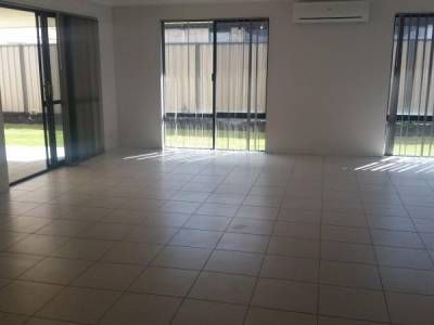 Modern Dual Key Home in the Heart of Aveley - Photo 5