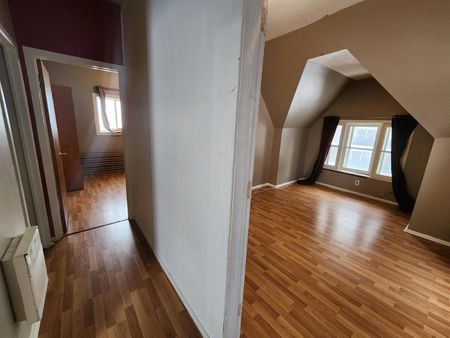 67 Daly Avenue - Photo 4