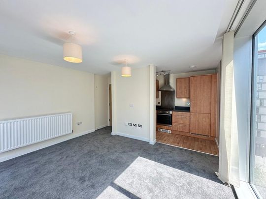 2 bedroom apartment to rent - Photo 1