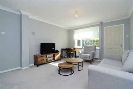 2 bedroom semi-detached house to rent - Photo 5