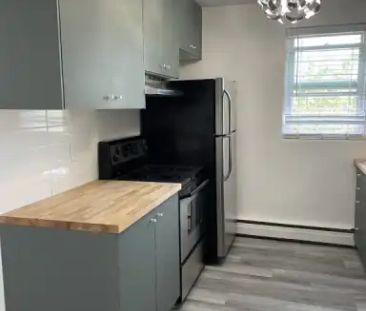 2 bedroom suite in Bankview | 1 - 1612 23 Ave SW, Calgary - Photo 1