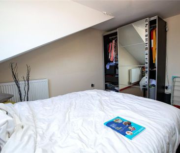 6 bedroom house to rent - Photo 2