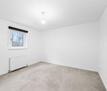 4 bedroom terraced house to rent - Photo 6
