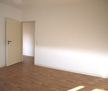 Frisch renoviert: einziehen und wohlfühlen! - Photo 1