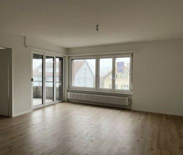 Un 2.5pcs à louer à Bienne / Ein 2.5 ZWG zu vermieten in Biel - Foto 3