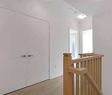 For Lease - 3 Rosewater Street Unit# TH107, Richmond Hill, Ontario - Photo 2