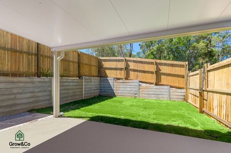 2BED FAMILY HOME WITH AIR-CON - Photo 3
