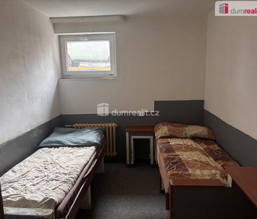 Pronájem bytu 1+kk 13 m² - Fotografie 1