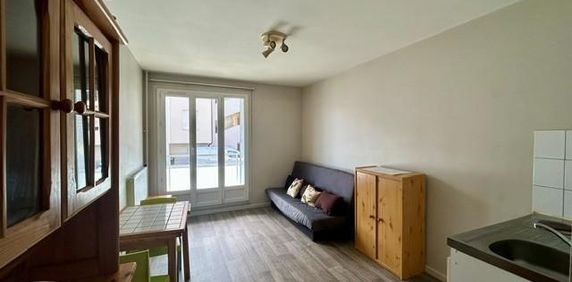 Location Appartement 1 pièce 18m² CLERMONT FERRAND 63000 - Photo 2
