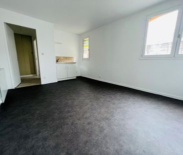 Location Appartement 1 pièce 23m² ROUEN 76100 - Photo 3