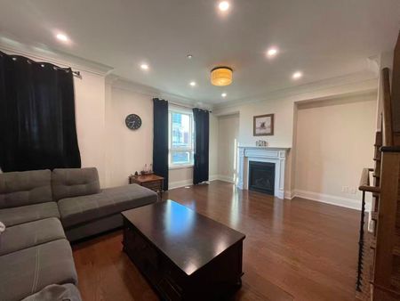 For Lease - 4016 Highway 7 Street Unit# Room D, Markham, Ontario - Photo 2