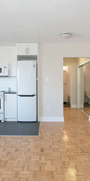 For Lease - 95 Lawton Boulevard Unit# B2, Toronto, Ontario - Photo 1