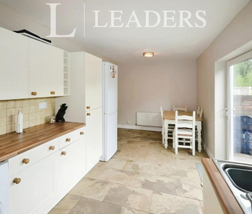 1 bedroom semi-detached house to rent - Photo 2