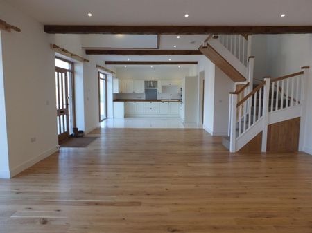 Muston Farm, Piddlehinton - Photo 2