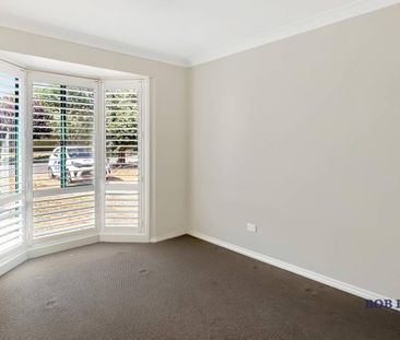 Low-Maintenance Three-Bedroom Home in Eastridge - Photo 4