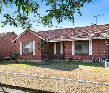 51 Dunstan Parade, Port Melbourne VIC 3207 - House For Rent | Domain - Photo 6