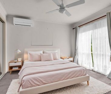 Room to Relax, Space to Entertain & Views to Love! - Photo 3
