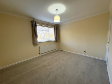 2 bedroom House To Let Total Size: 732 SQ FT - Photo 2