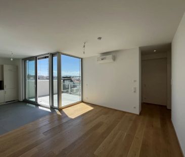 Erstbezugs-Dachgeschosswohnung in zentraler Lage - Photo 1