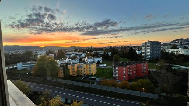Beautiful bright 1 1/2 room apartment - Photo 1