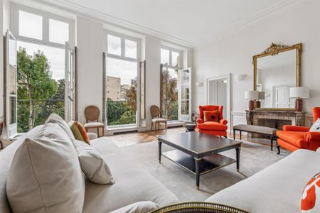 Location Appartement de luxe Paris 6 5 Pièces 242 m² - Photo 2