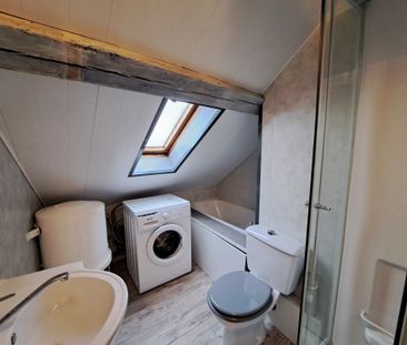 Location Appartement 1 pièce 13m² TROYES 10000 - Photo 2