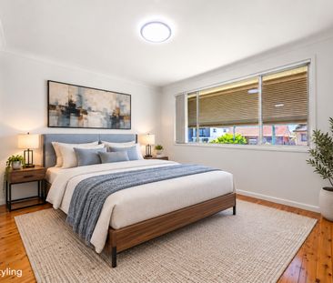 Air-Conditioned Family Home with Flexible Floorplan! - Photo 4