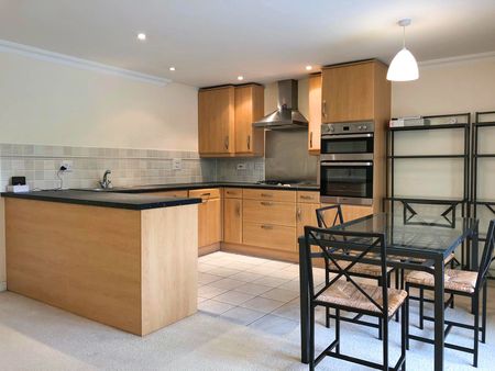 2 bedroom apartment to rent The Park, Cheltenham, GL50 - Photo 5