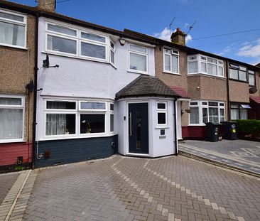 3 bedroom terraced house to rent - Photo 1