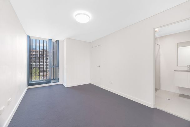 72/1-9 Kanoona Avenue Homebush - Photo 1