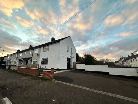 145 Locksley Park, BT100AU, Belfast - Photo 2