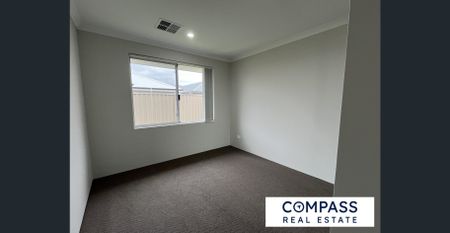 Beautiful Brand new 5 Bedroom House - Photo 4