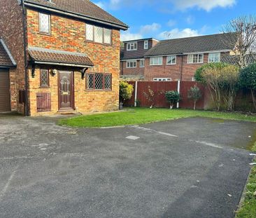 3 bedroom detached house to rent - Photo 5