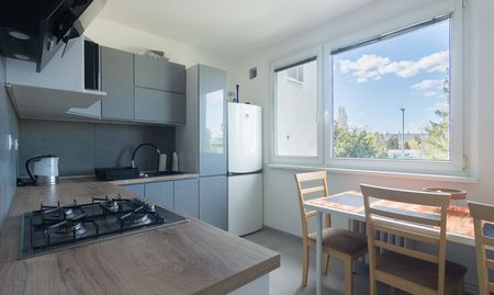 4-izb. byt po rekonštrukcii - Žitavská ul. - Fotografia 3