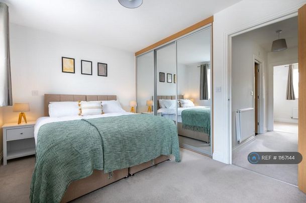 3 bedroom terraced house to rent - Photo 1